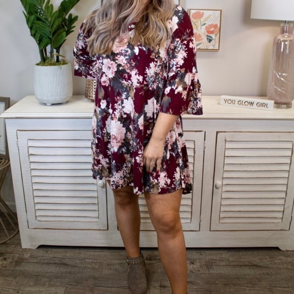 Floral Boho Dress - Picture 2 of 3